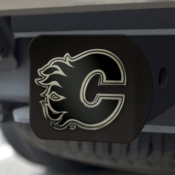 Calgary Flames Black Metal Hitch Cover with Metal Chrome 3D Emblem-21000
