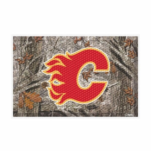 Calgary Flames Rubber Scraper Door Mat Camo 19131 1 scaled