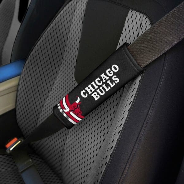 Chicago Bulls Team Color Rally Seatbelt Pad - 2 Pieces-32116