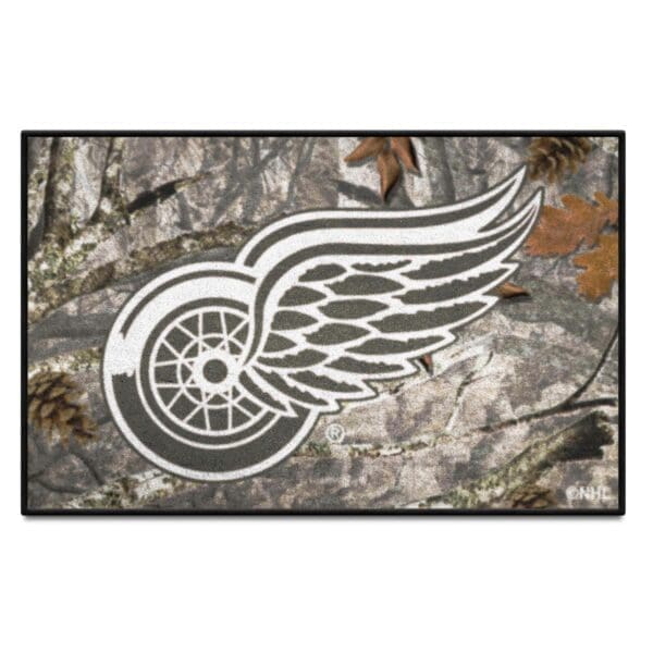 Detroit Red Wings Camo Starter Mat Accent Rug 19in. x 30in. 34479 1 scaled