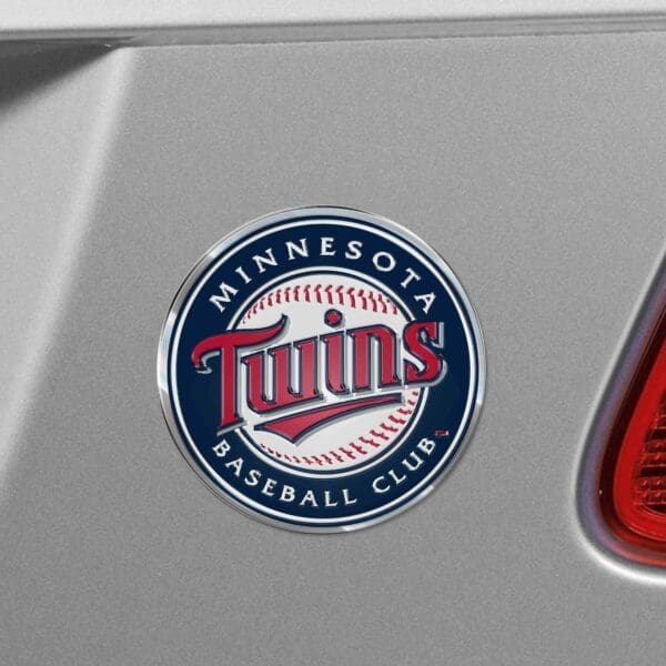 Minnesota Twins Heavy Duty Aluminum Embossed Color Emblem