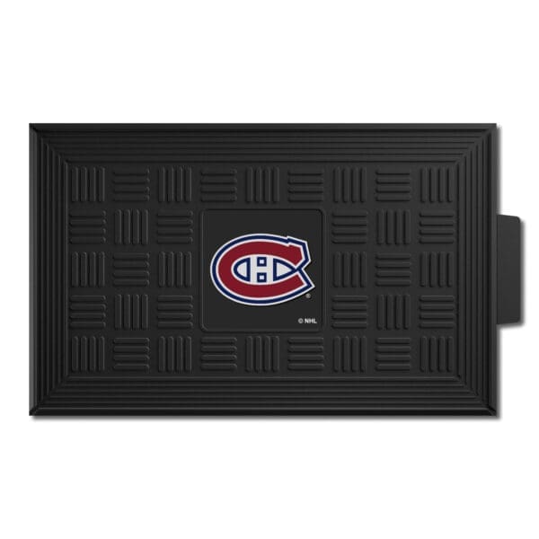 Montreal Canadiens Heavy Duty Vinyl Medallion Door Mat 19.5in. x 31in. 11471 1 scaled