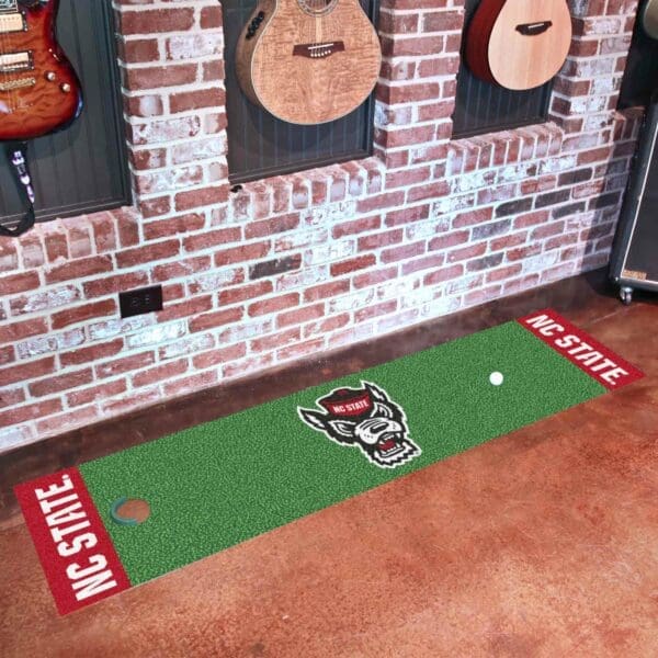 NC State Wolfpack Putting Green Mat - 1.5ft. x 6ft.