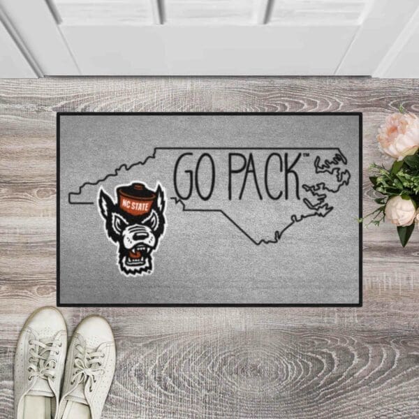 NC State Wolfpack Southern Style Starter Mat Accent Rug - 19in. x 30in.