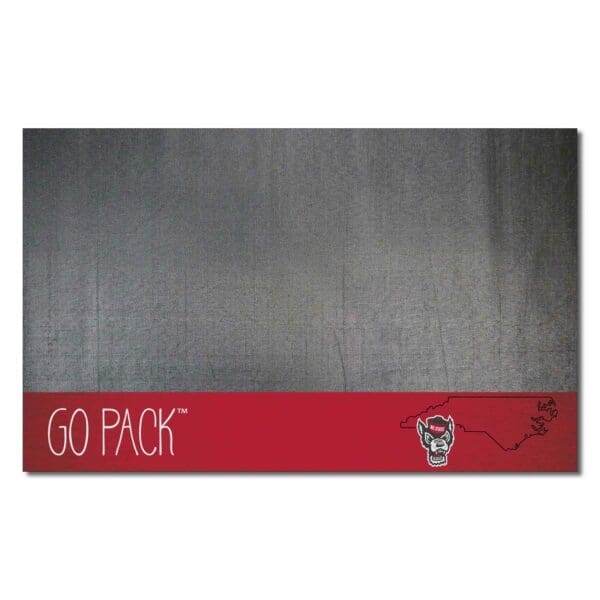 NC State Wolfpack Southern Style Vinyl Grill Mat 26in. x 42in 1 scaled