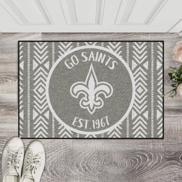 New Orleans Saints Southern Style Starter Mat Accent Rug - 19in. x 30in.