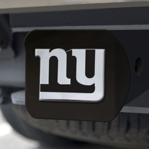 New York Giants Black Metal Hitch Cover with Metal Chrome 3D Emblem