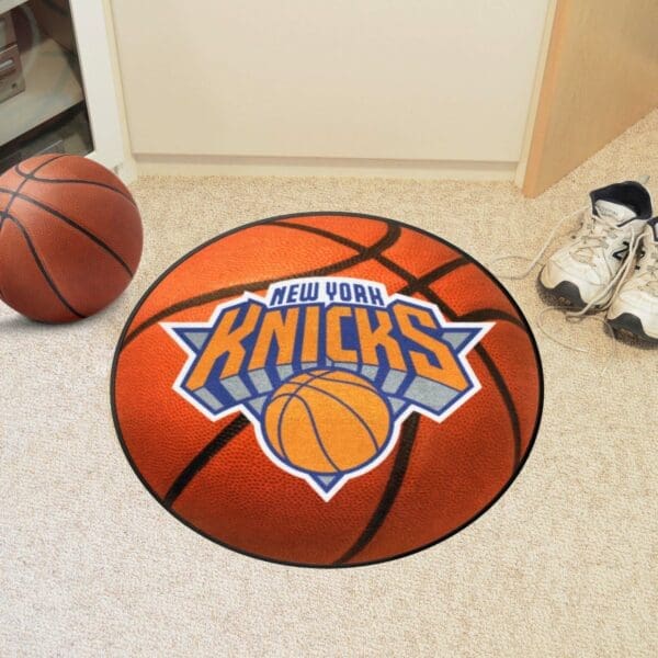New York Knicks Basketball Rug - 27in. Diameter-10202