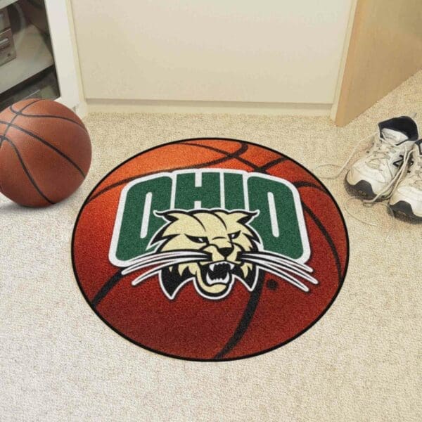Ohio Bobcats Basketball Rug - 27in. Diameter