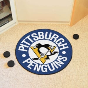 Pittsburgh Penguins Hockey Puck Rug - 27in. Diameter-11052