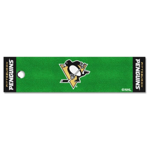 Pittsburgh Penguins Putting Green Mat 1.5ft. x 6ft. 10436 1 scaled