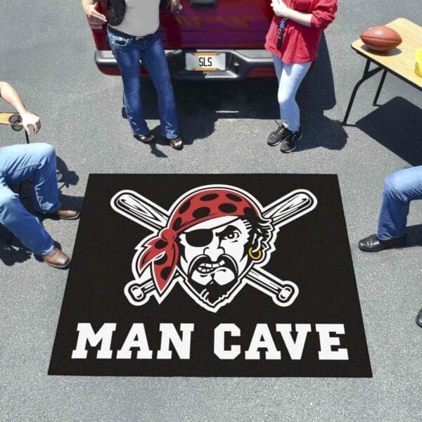 Pittsburgh Pirates Man Cave Tailgater Rug - 5ft. x 6ft.
