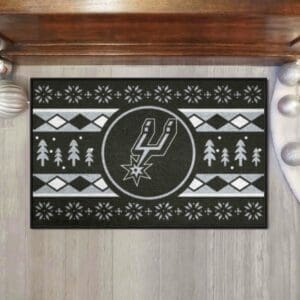 San Antonio Spurs Holiday Sweater Starter Mat Accent Rug - 19in. x 30in.-26841