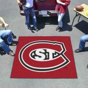 St. Cloud State Huskies Tailgater Rug - 5ft. x 6ft.