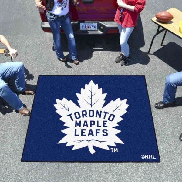 Toronto Maple Leafs Tailgater Rug - 5ft. x 6ft.-10441