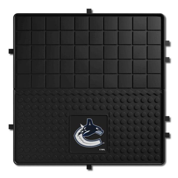 Vancouver Canucks Heavy Duty Cargo Mat 31x31 10954 1 scaled