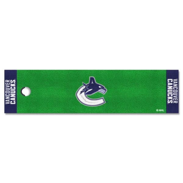 Vancouver Canucks Putting Green Mat 1.5ft. x 6ft. 10454 1 scaled